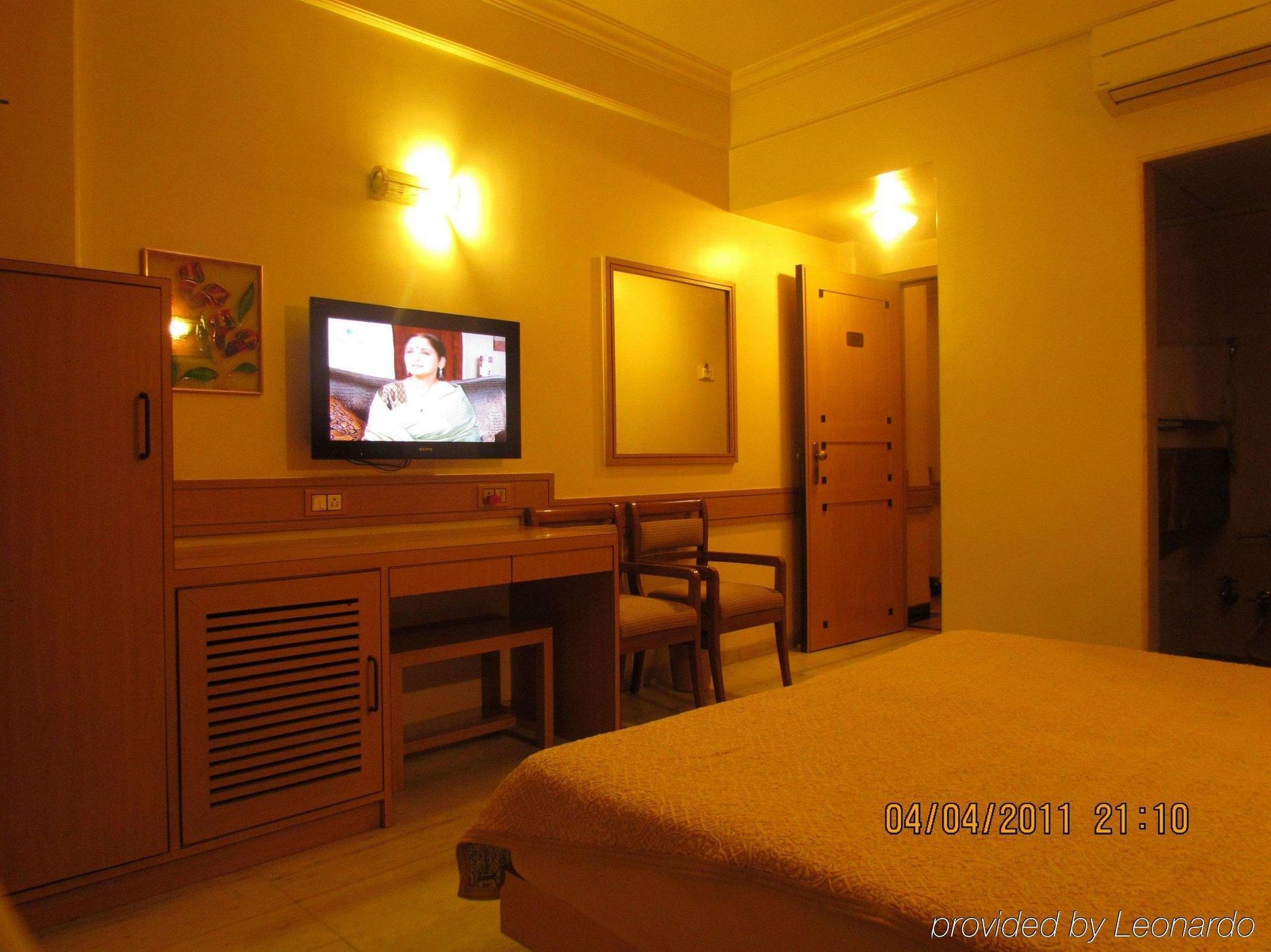 โฮเต็ล มิดแลนด์ Apartment มุมไบ ห้อง รูปภาพ