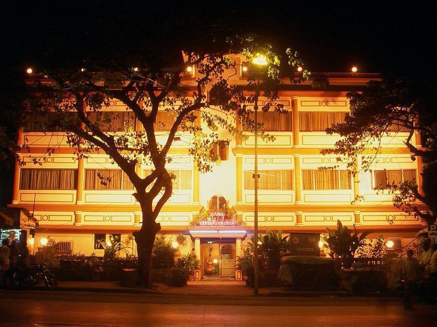 โฮเต็ล มิดแลนด์ Apartment มุมไบ ภายนอก รูปภาพ